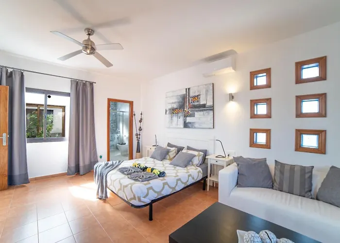 Palmera بلايا بلانكا